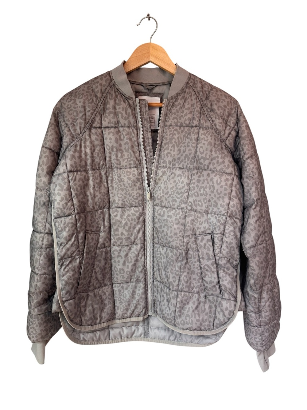 GapFit Leopard Print Quilted Jacket XS Water Resistant Primaloft, XS